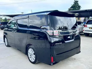 Toyota Vellfire 2017 Black