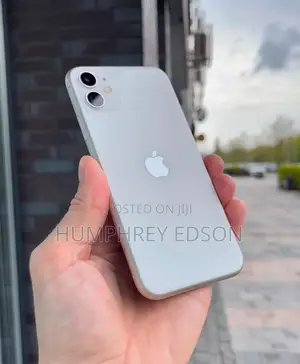 Apple iPhone 11 64 GB White