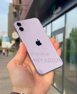 Apple iPhone 11 64 GB Purple