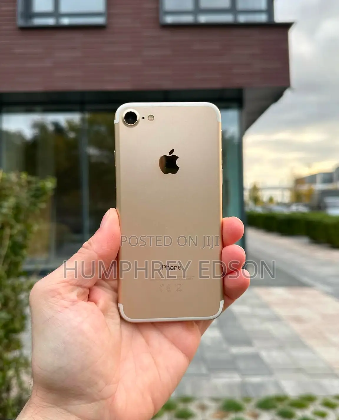 Apple iPhone 7 128 GB Gold