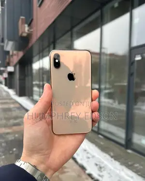 Photo - Apple iPhone XS Max 64 GB Gold