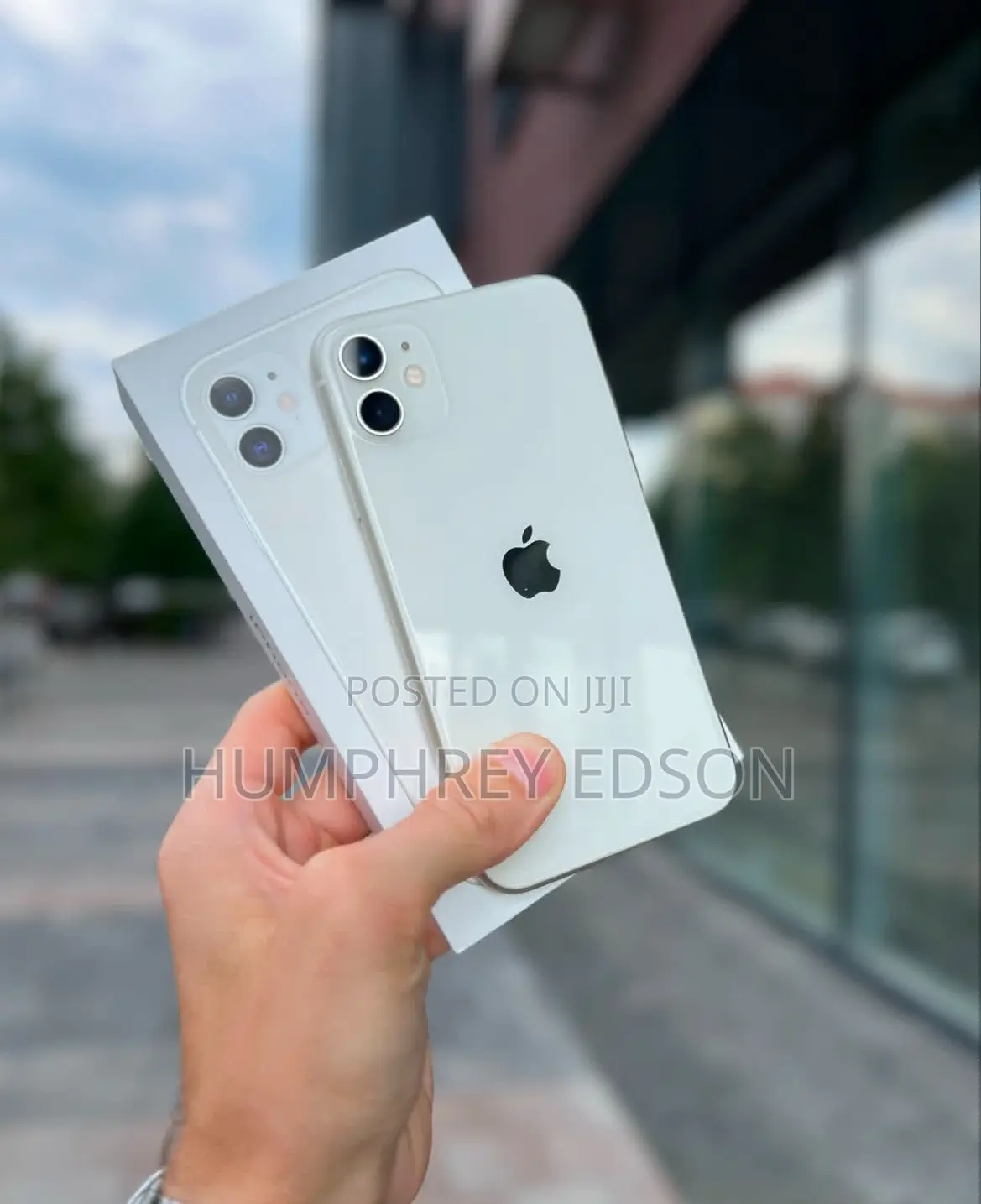 New Apple iPhone 11 128 GB White