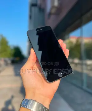 Apple iPhone 7 Plus 32 GB Black