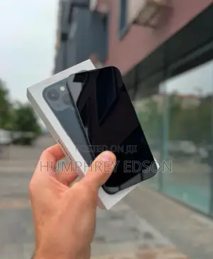 New Apple iPhone 13 128 GB Black