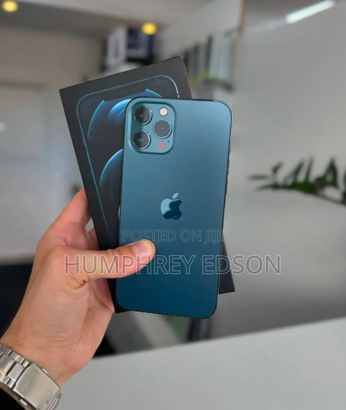New Apple iPhone 12 Pro Max 256 GB Blue