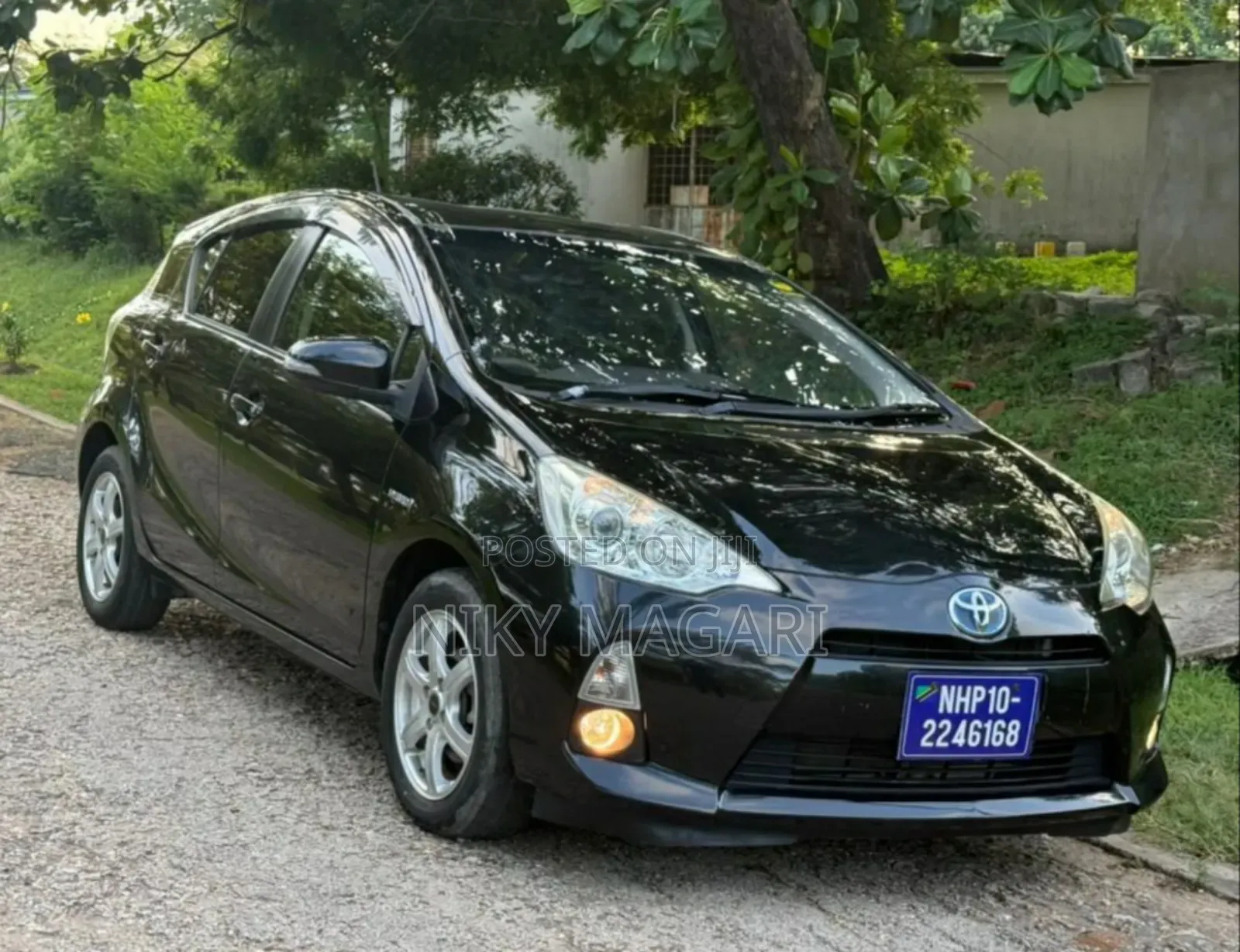 Toyota Aqua 2014 Black