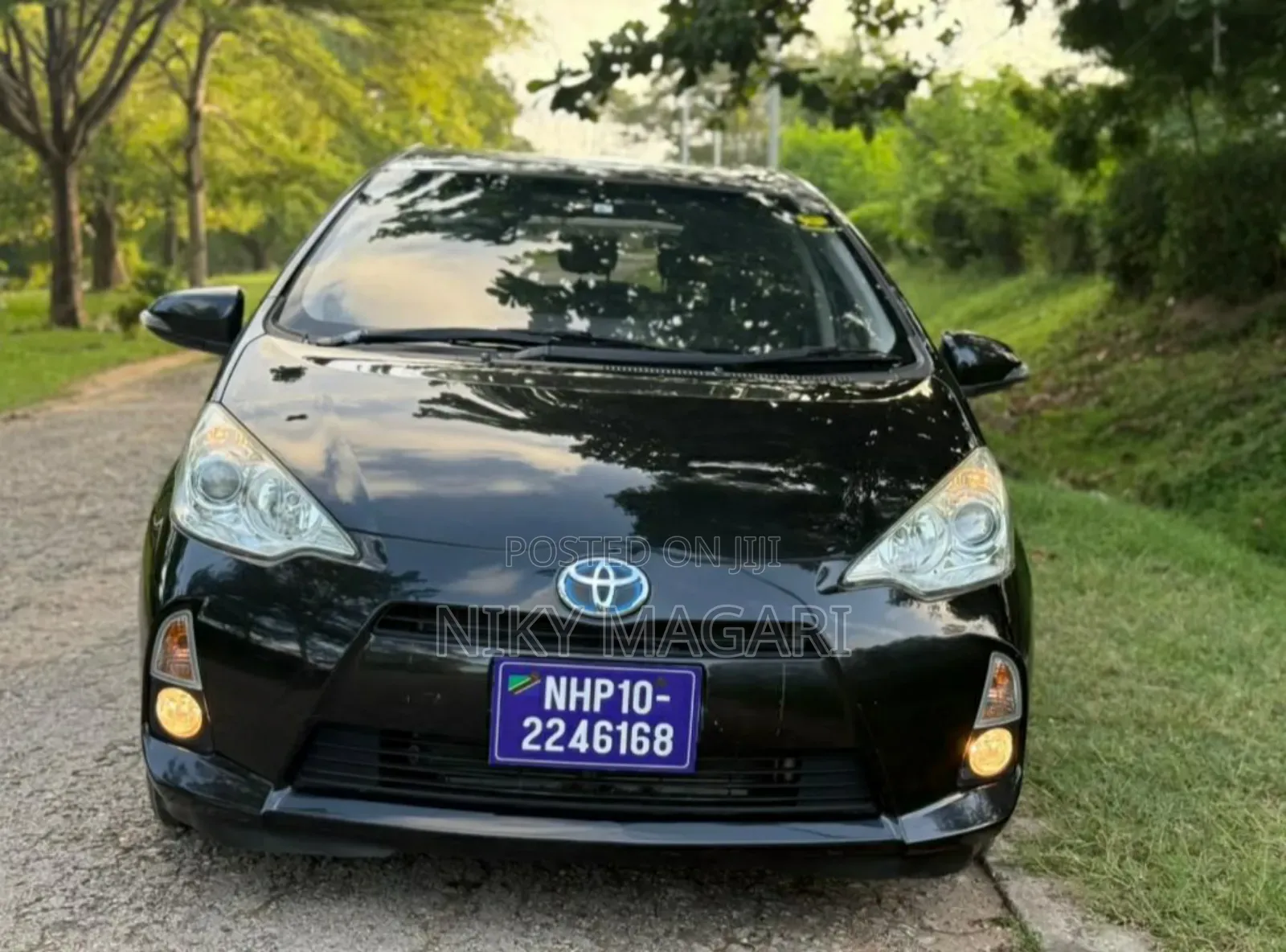 Toyota Aqua 2014 Black