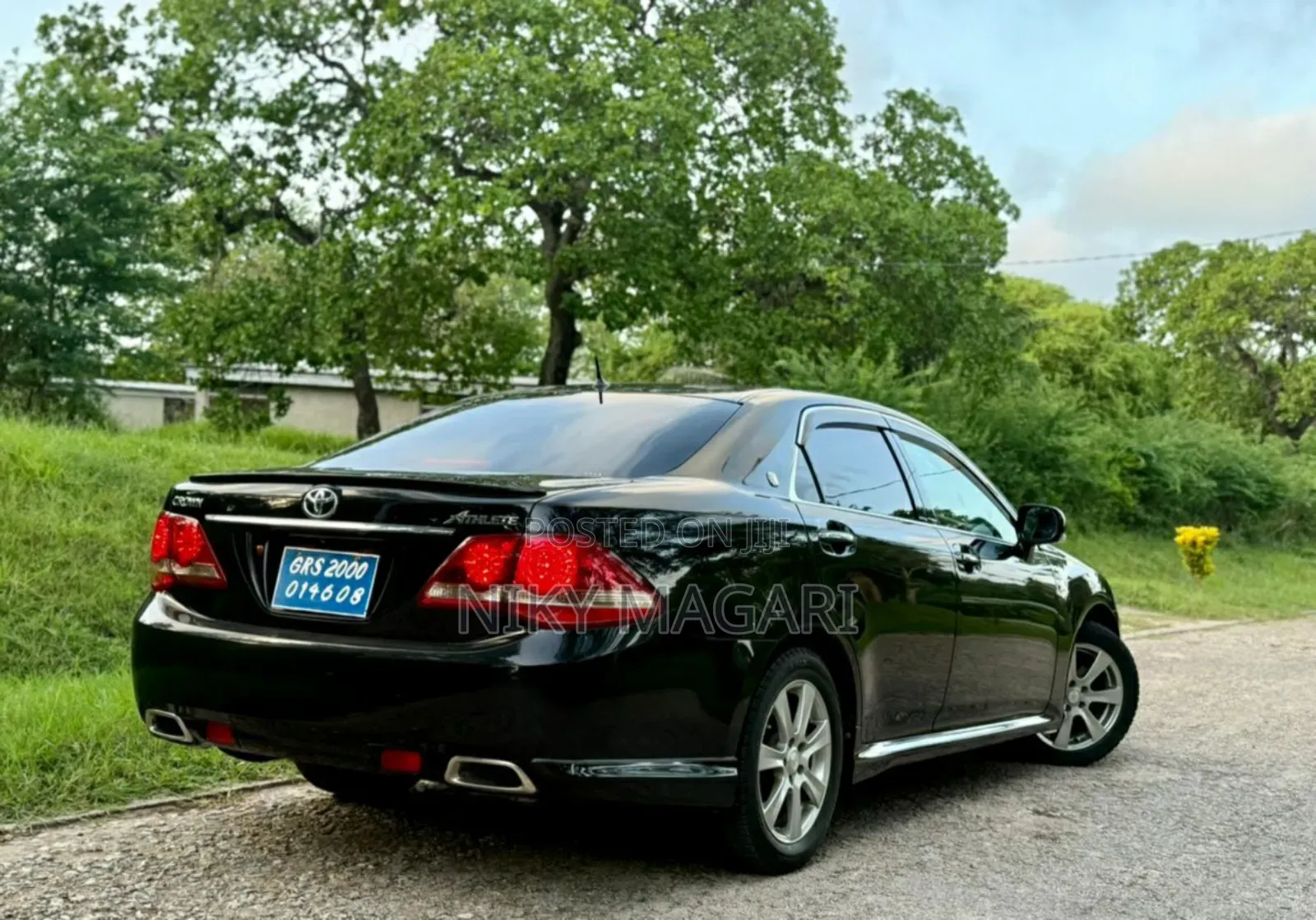 Toyota Crown 2009 Black