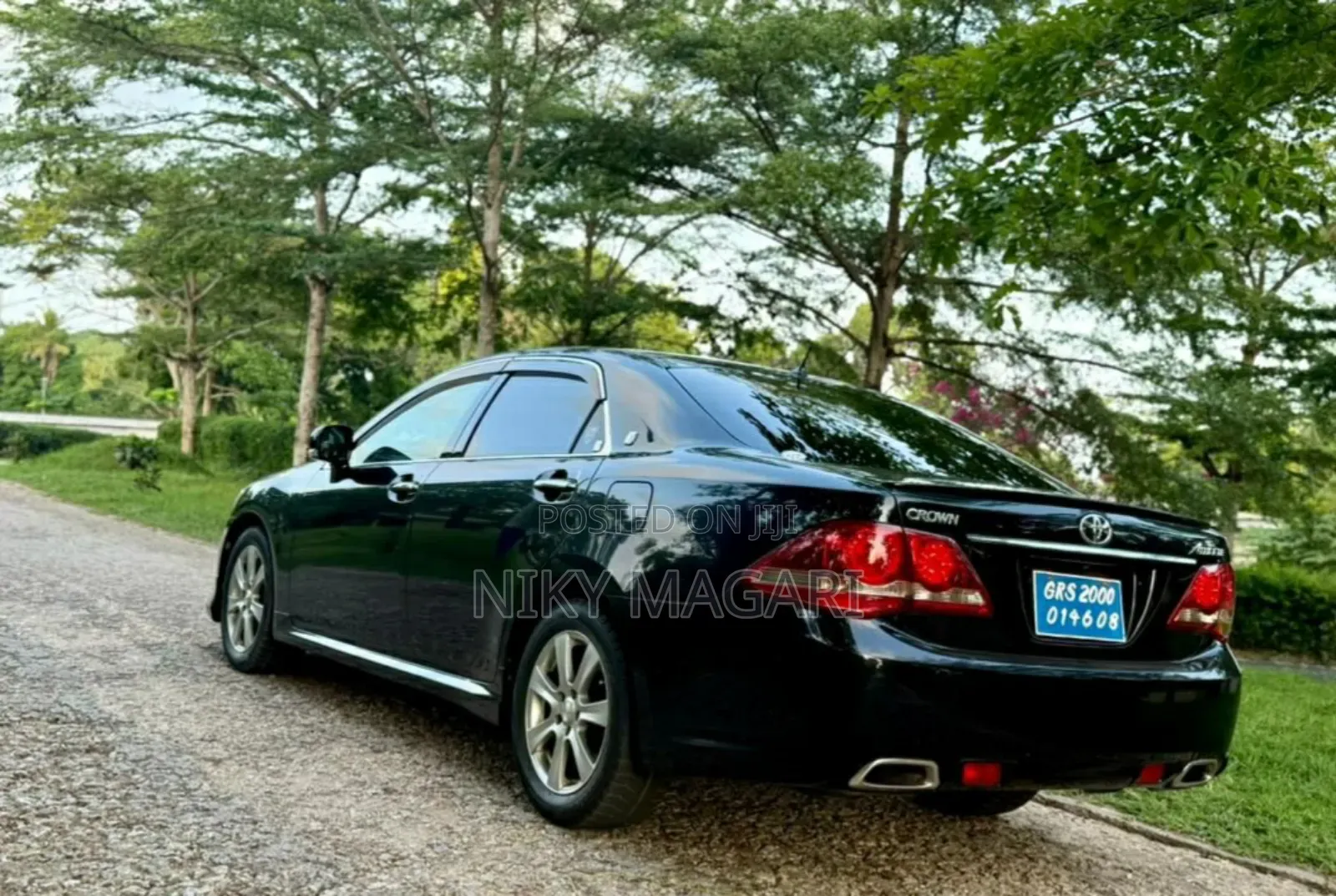 Toyota Crown 2009 Black