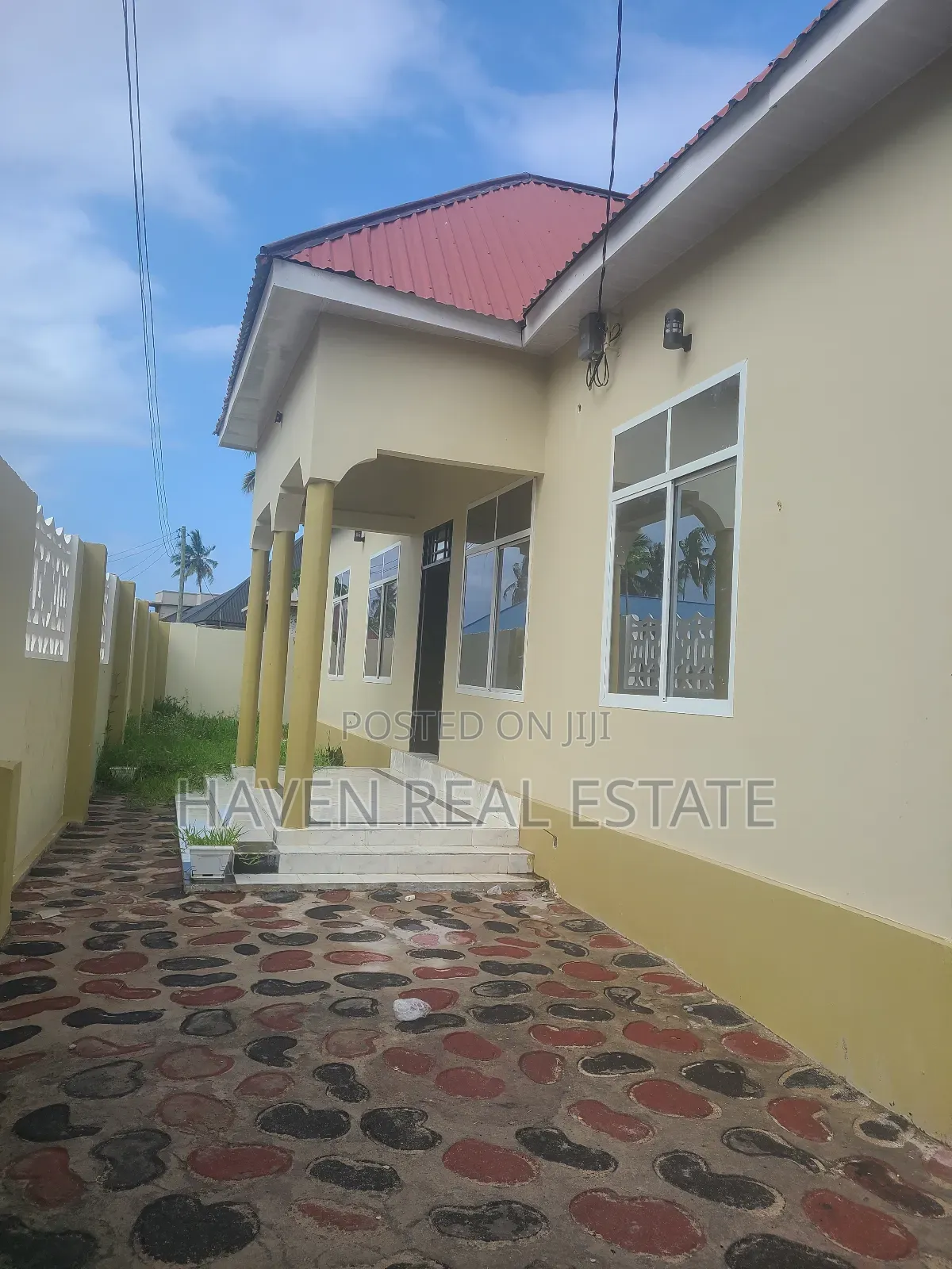 3bdrm House in Kigamboni for sale