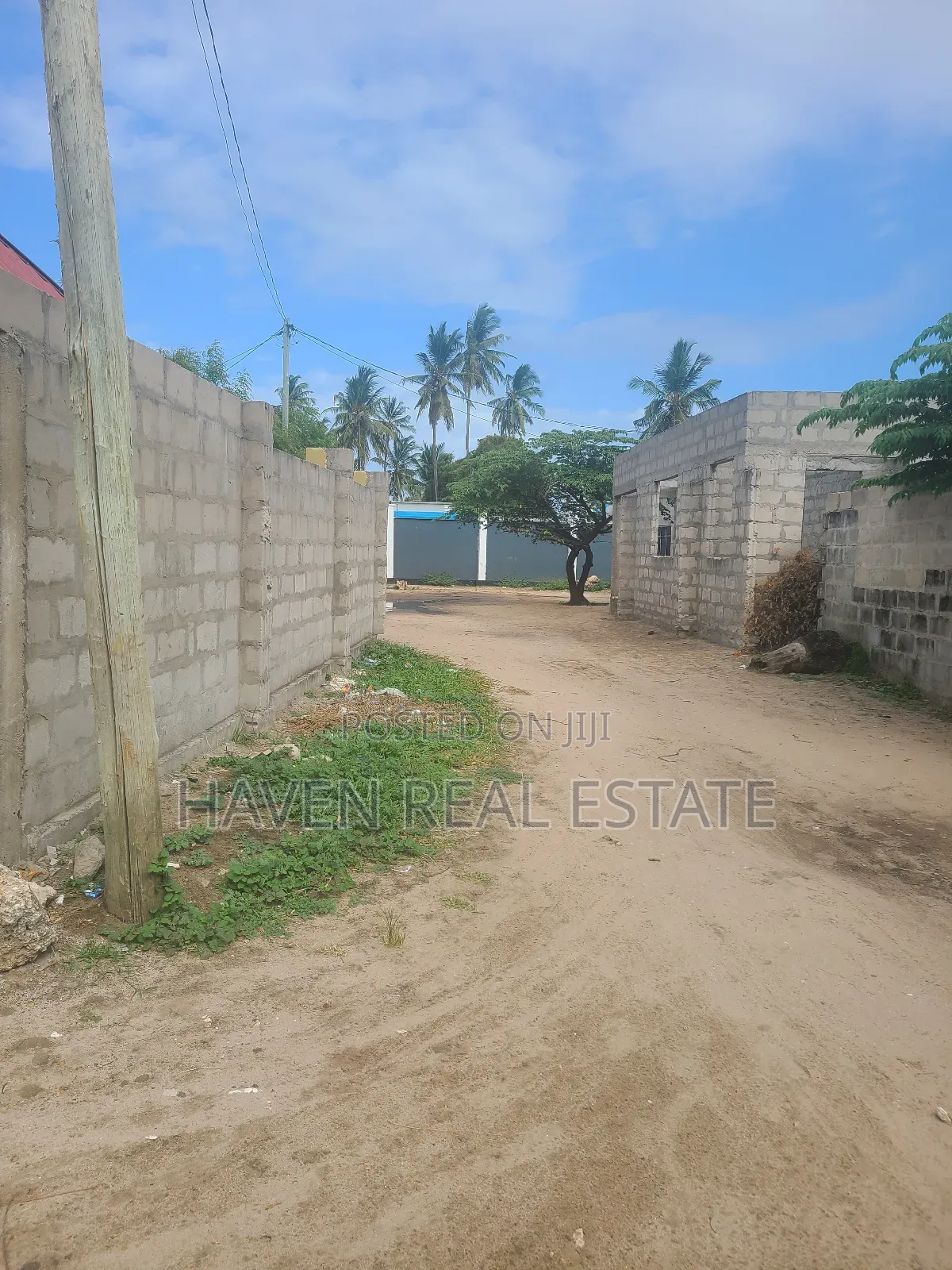 3bdrm House in Kigamboni for sale
