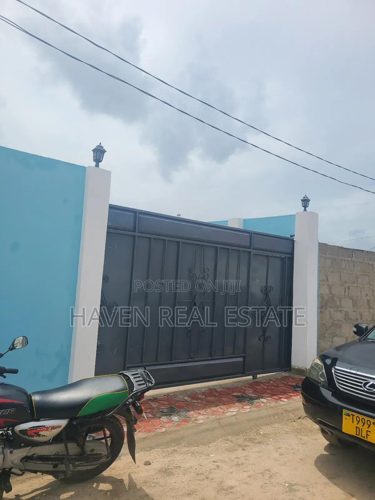 5bdrm House in Kigamboni for sale