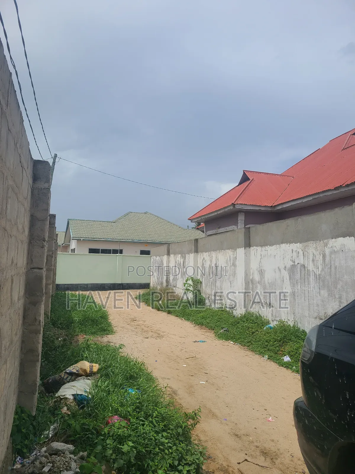 5bdrm House in Kigamboni for sale