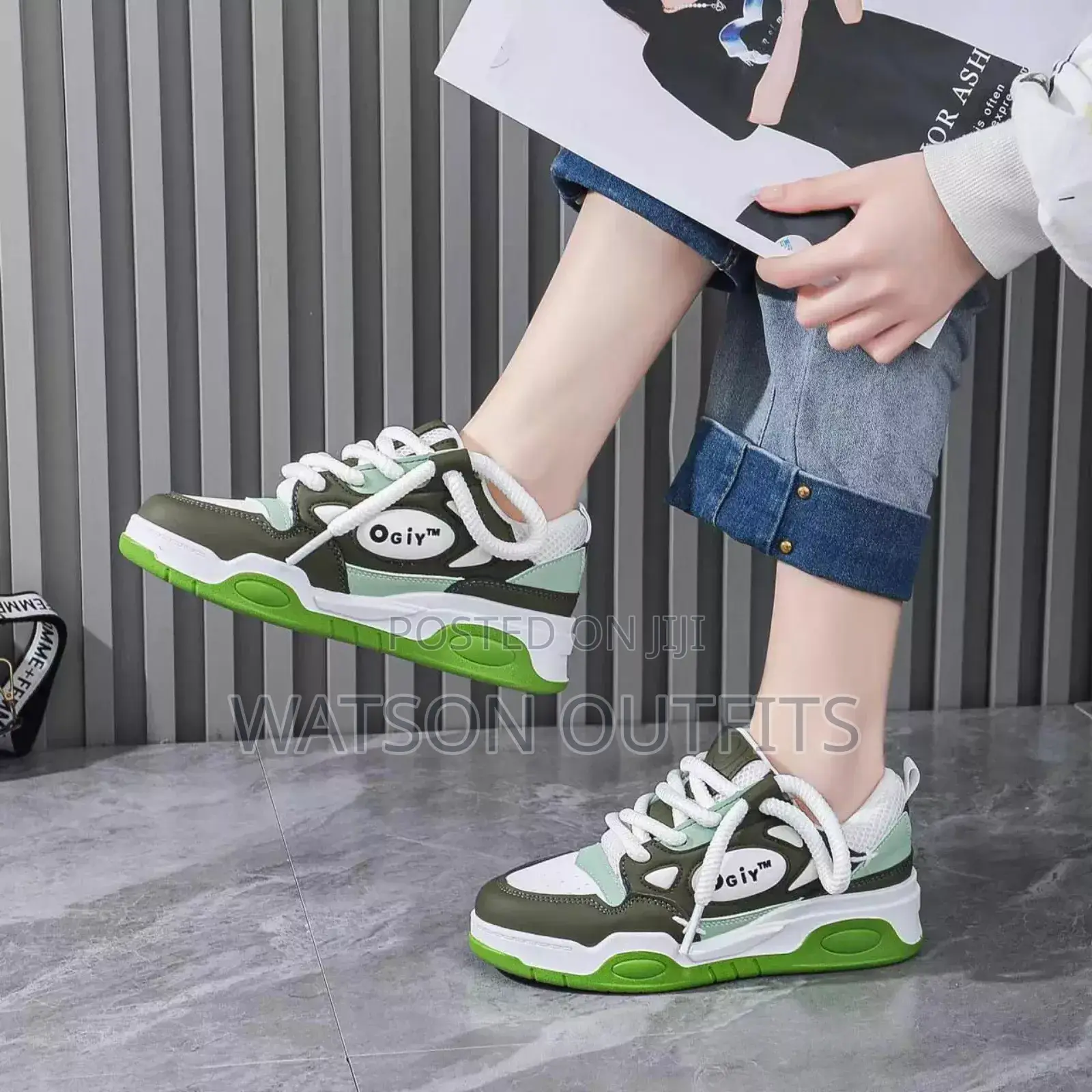 Good Quality Shoes/Sneakers New Original