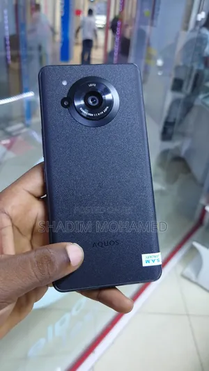 Sharp Aquos R7 256 GB Black