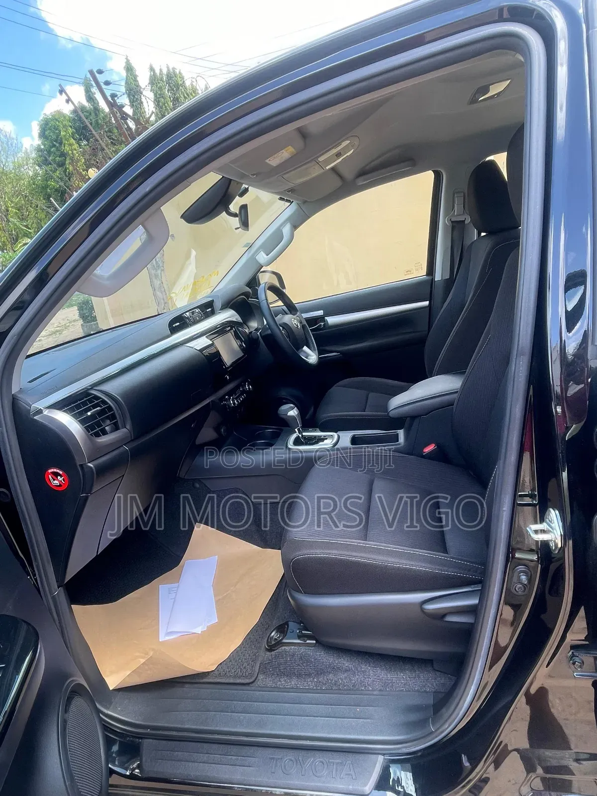 Toyota Hilux 2.4 Diesel 2020 Black