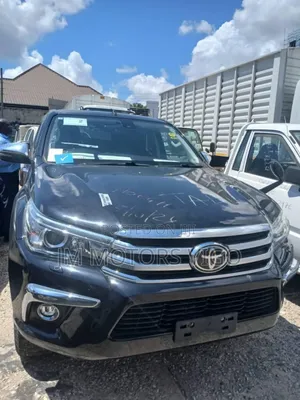 Toyota Hilux 2018 Black