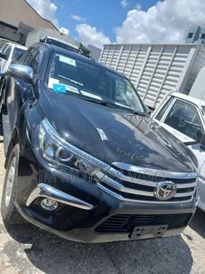 Toyota Hilux 2018 Black