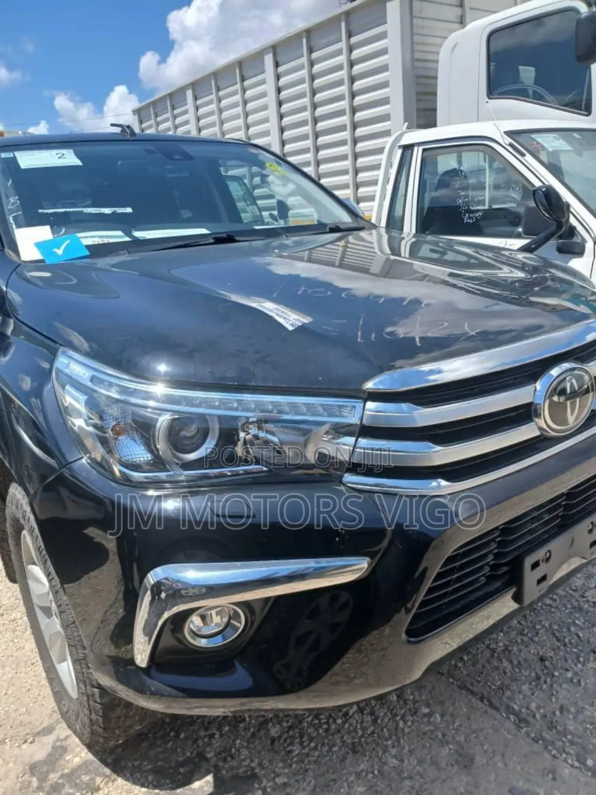 Toyota Hilux 2018 Black