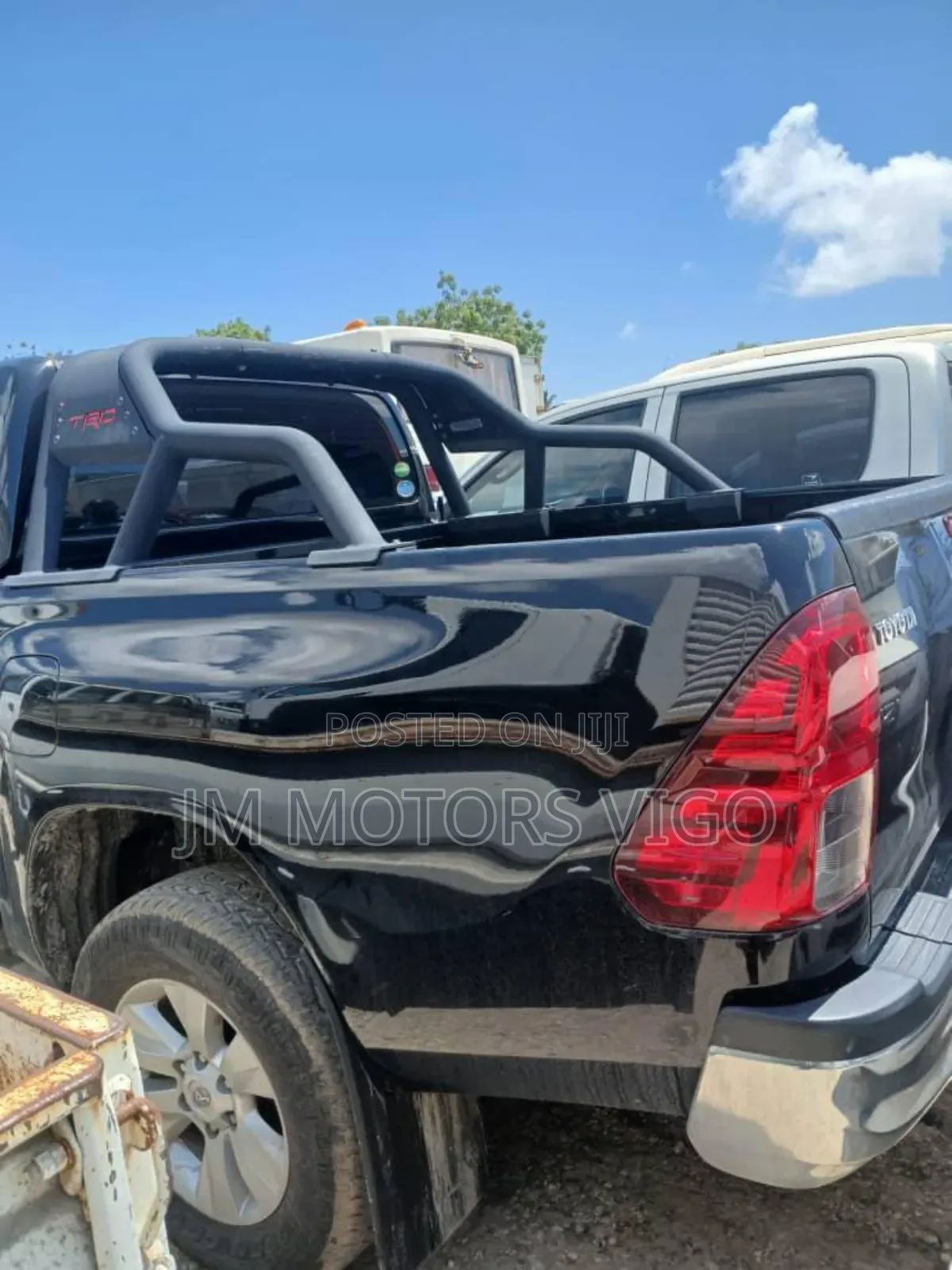 Toyota Hilux 2018 Black