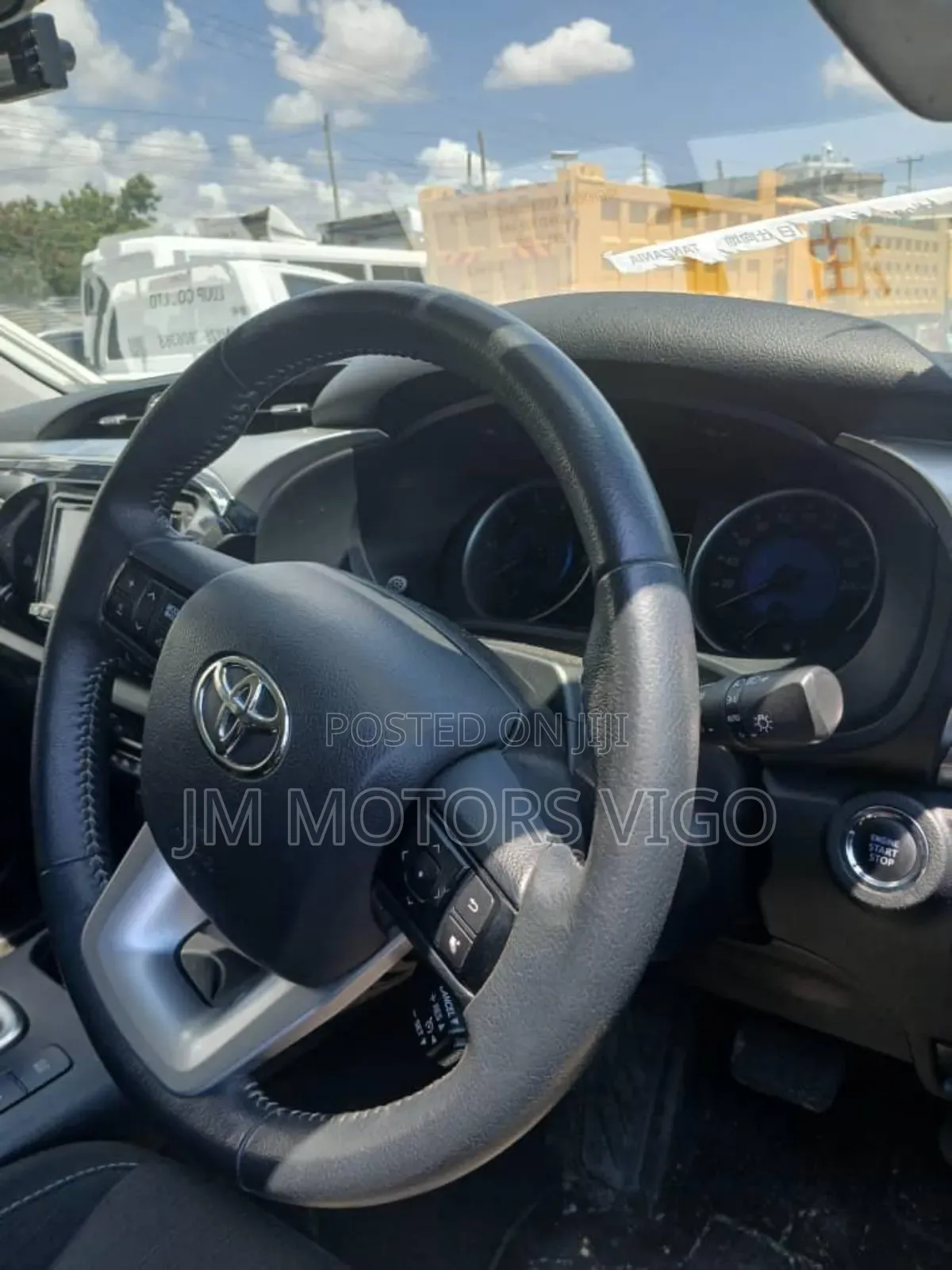 Toyota Hilux 2018 Black