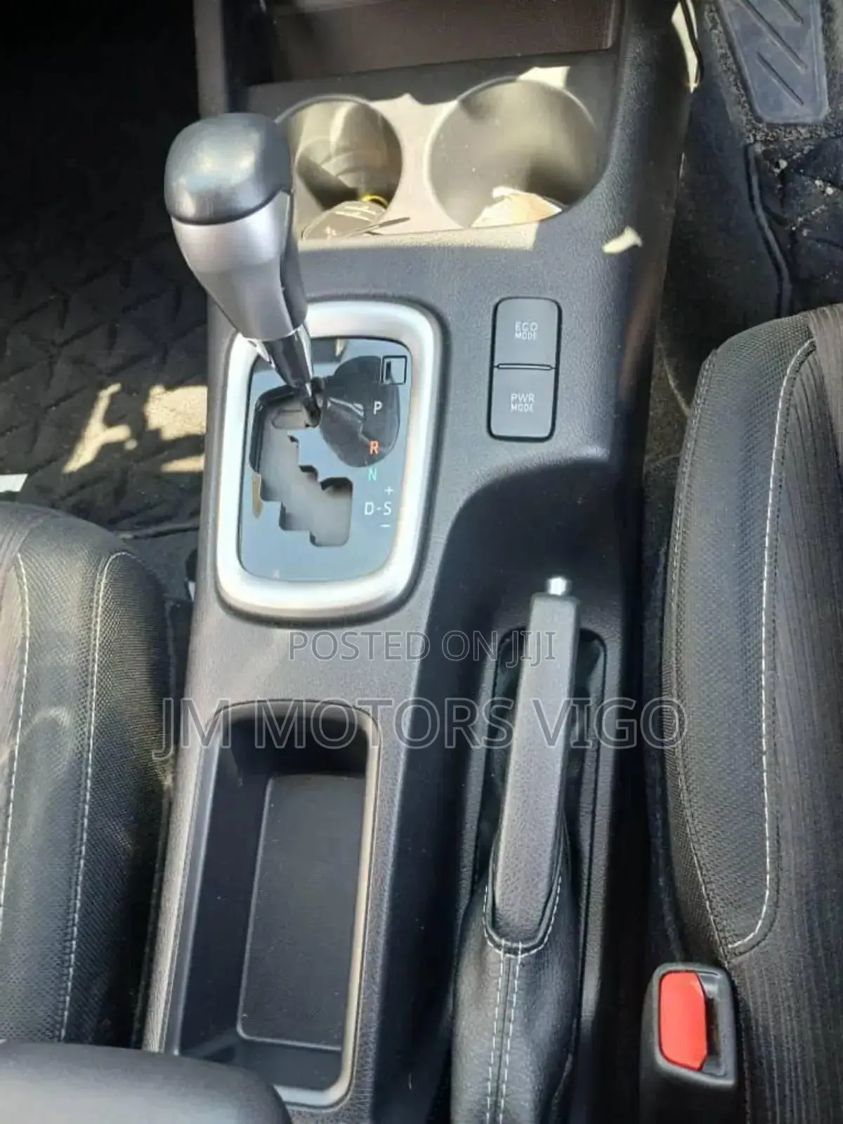 Toyota Hilux 2018 Black