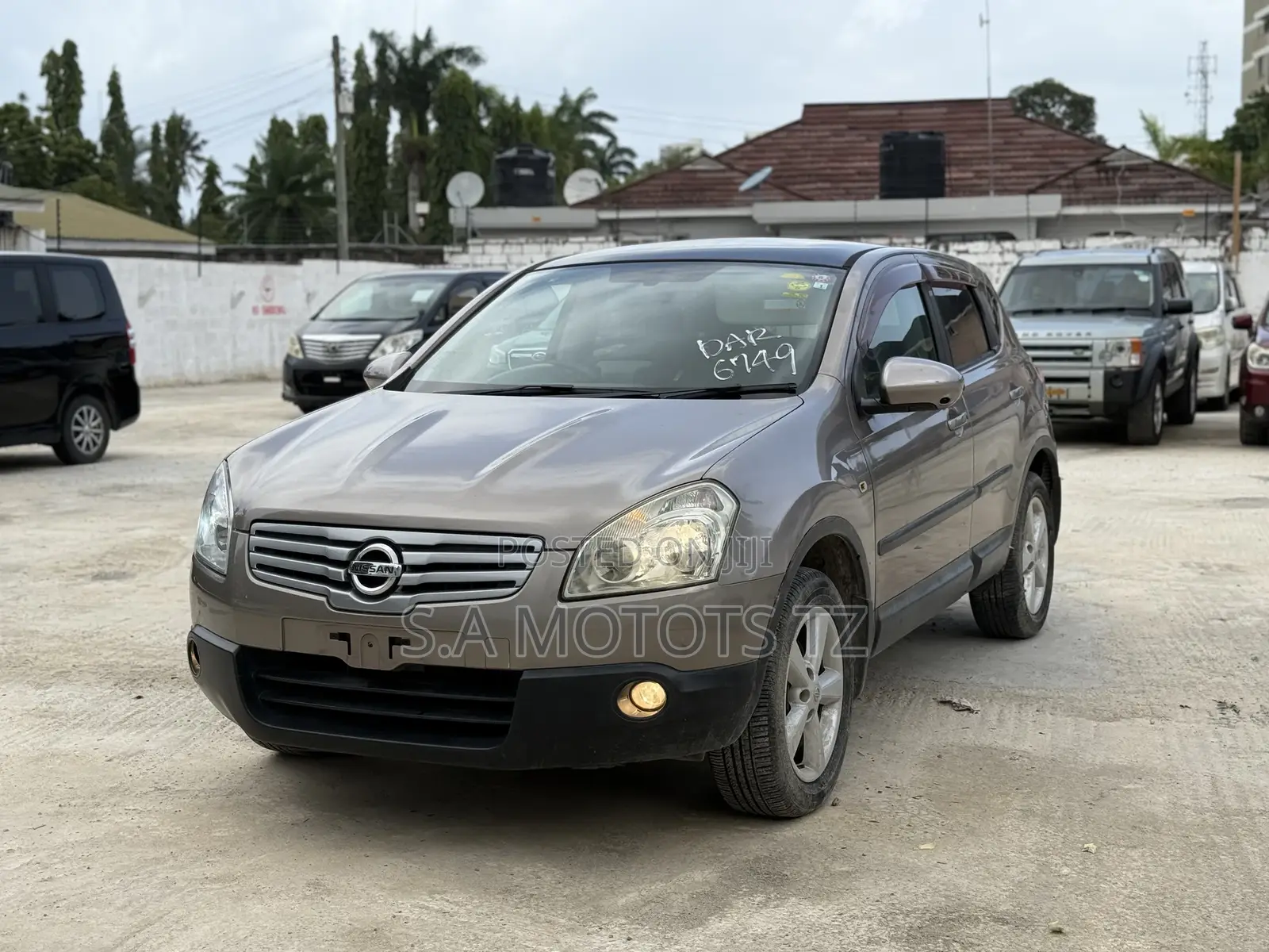 Nissan Dualis 2008 Beige
