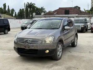 Nissan Dualis 2008 Beige