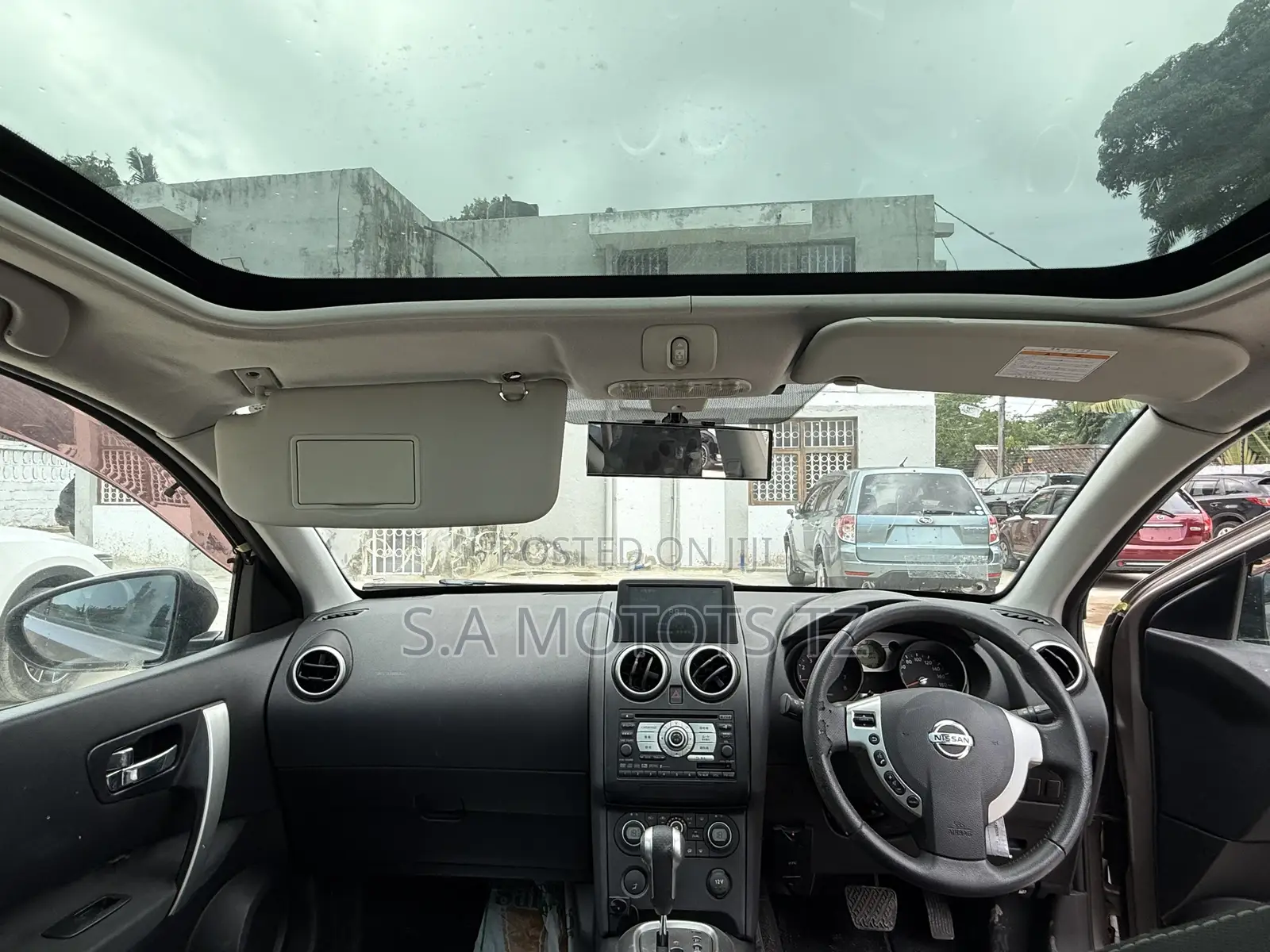 Nissan Dualis 2008 Beige