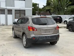 Nissan Dualis 2008 Beige