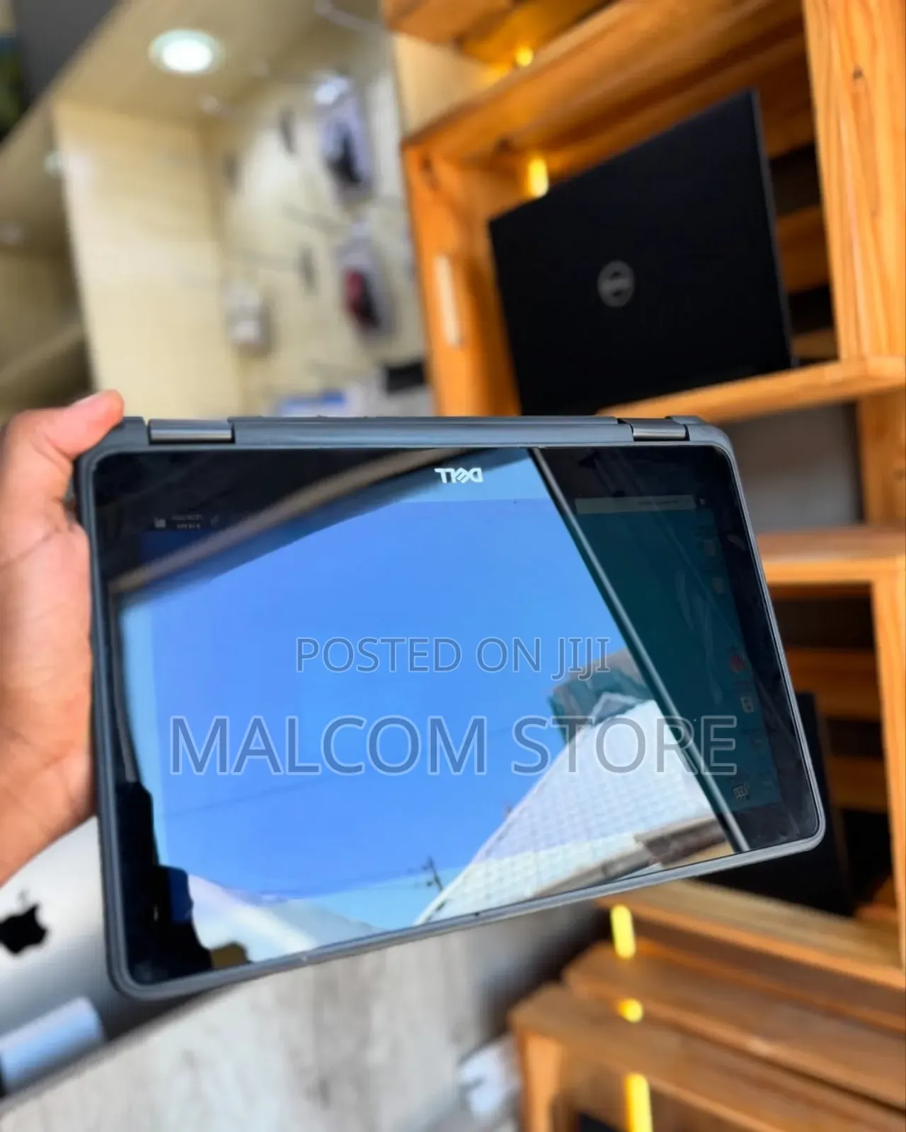 Laptop Dell Latitude 3189 4GB Intel SSD 128GB