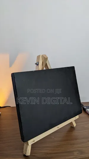 Mini Easel