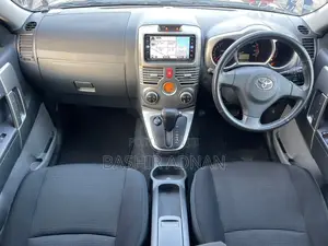 Toyota Rush 1.5 RWD 2009 Black