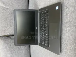 Laptop Dell Latitude 3380 4GB Intel Core I3 HDD 500GB