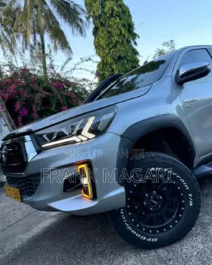 Toyota Hilux 2017 Silver