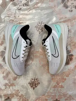 New Nike Zoom Shoes/Footwears Og