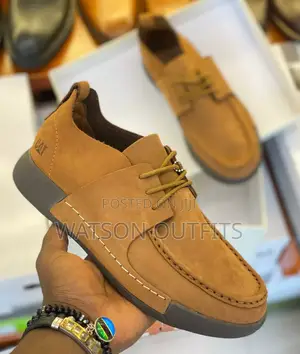 New Caterpillar Men Shoes/Footwears Original