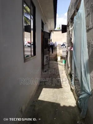 8bdrm House in Tanzania Daresalaam, Ilala for sale