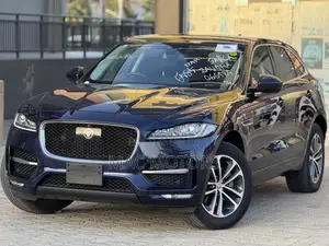 Jaguar F-Pace 2017 Blue