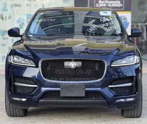 Jaguar F-Pace 2017 Blue