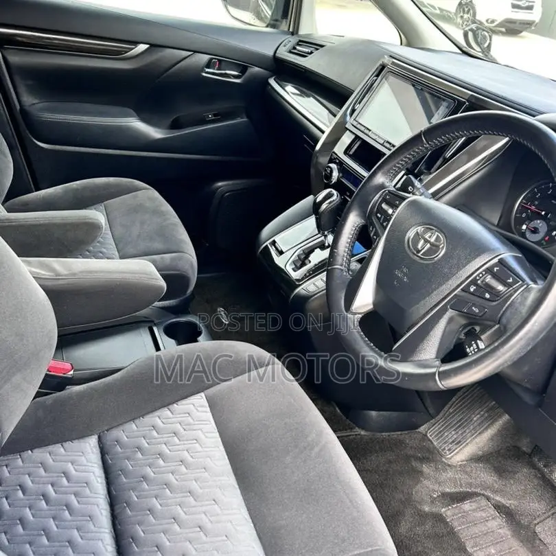 Toyota Vellfire 2017 Black