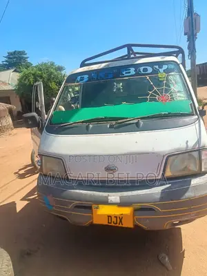Nissan Gari Ya Mzigo Nzutii
