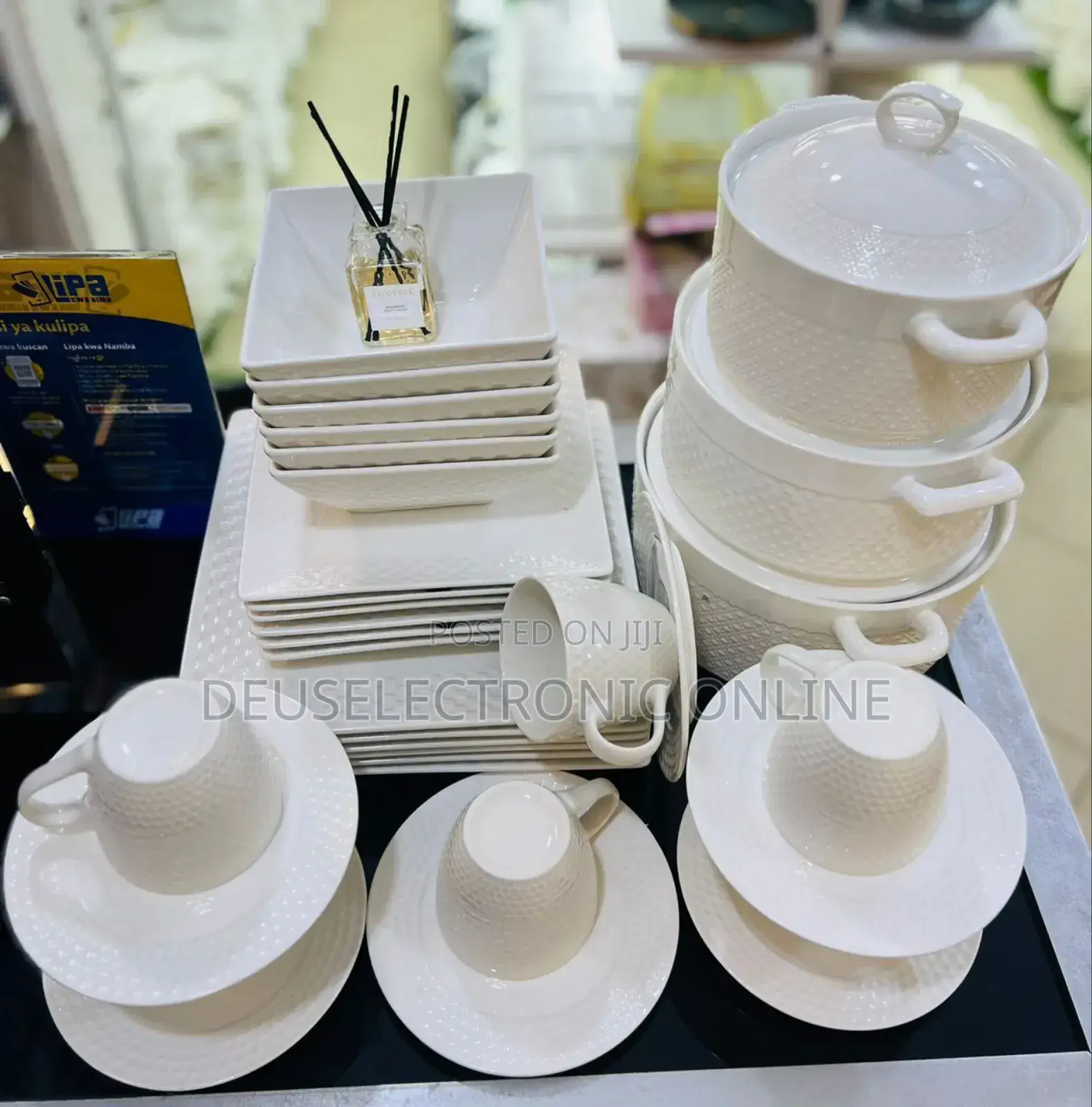 Dinner Set Round and Square