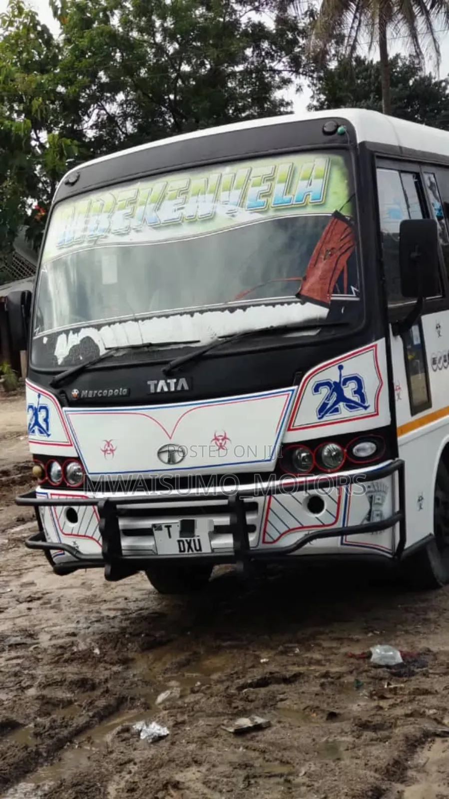 Tata Starbus Ultra Skool 2021 White