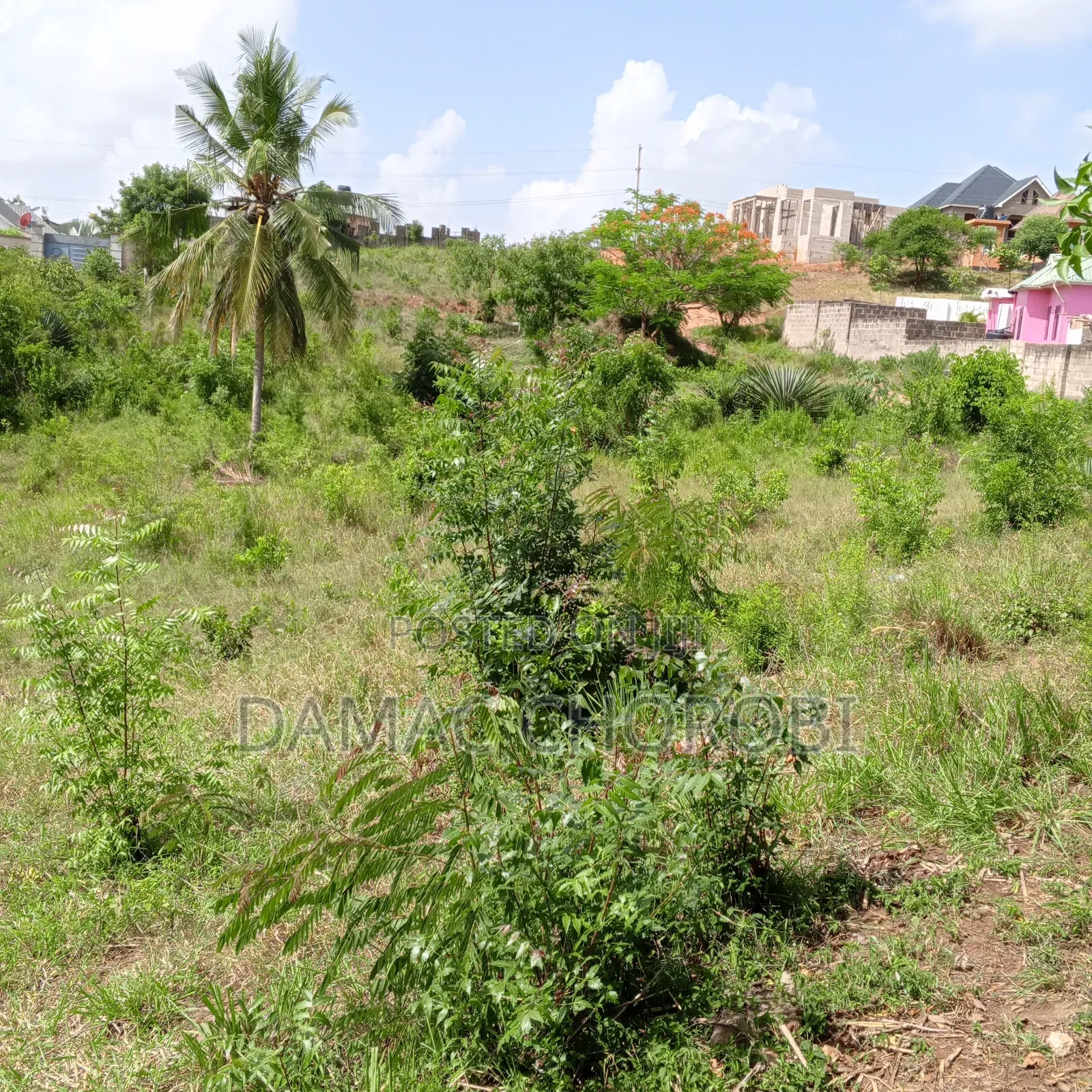 Plot Safi Luguruni Inauzwa Ukubwa QMT 1700