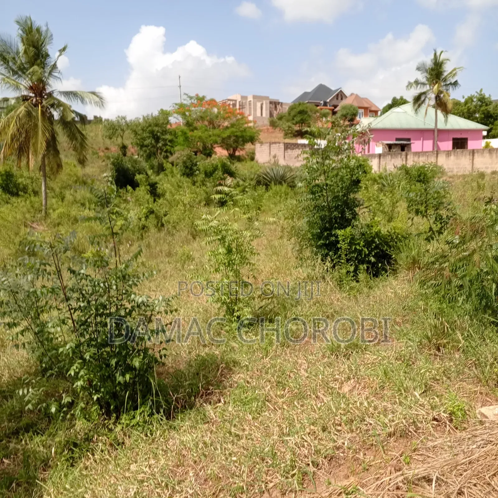 Kiwanja Kina Title Deed Ukubwa QMT 2300 Milion 75
