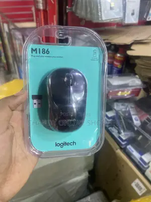Logitech M186 Plug and Play Wireless Plus Comfort