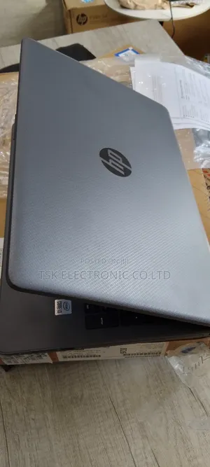 New Laptop HP 250 G7 4GB Intel Core I3 HDD 1T