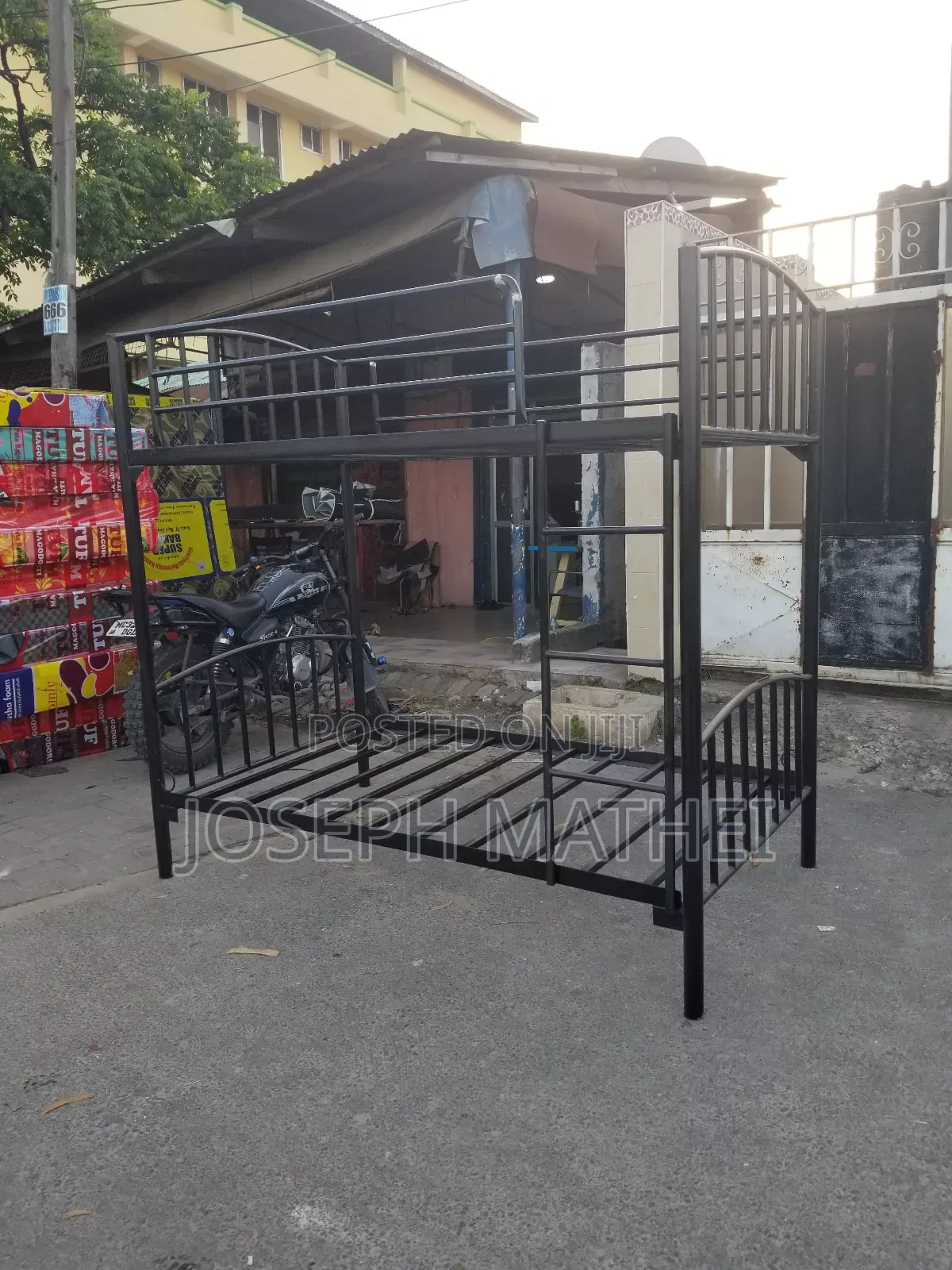 Bunk Bed 3.5x6 Juu Na Chini Chaga Chuma