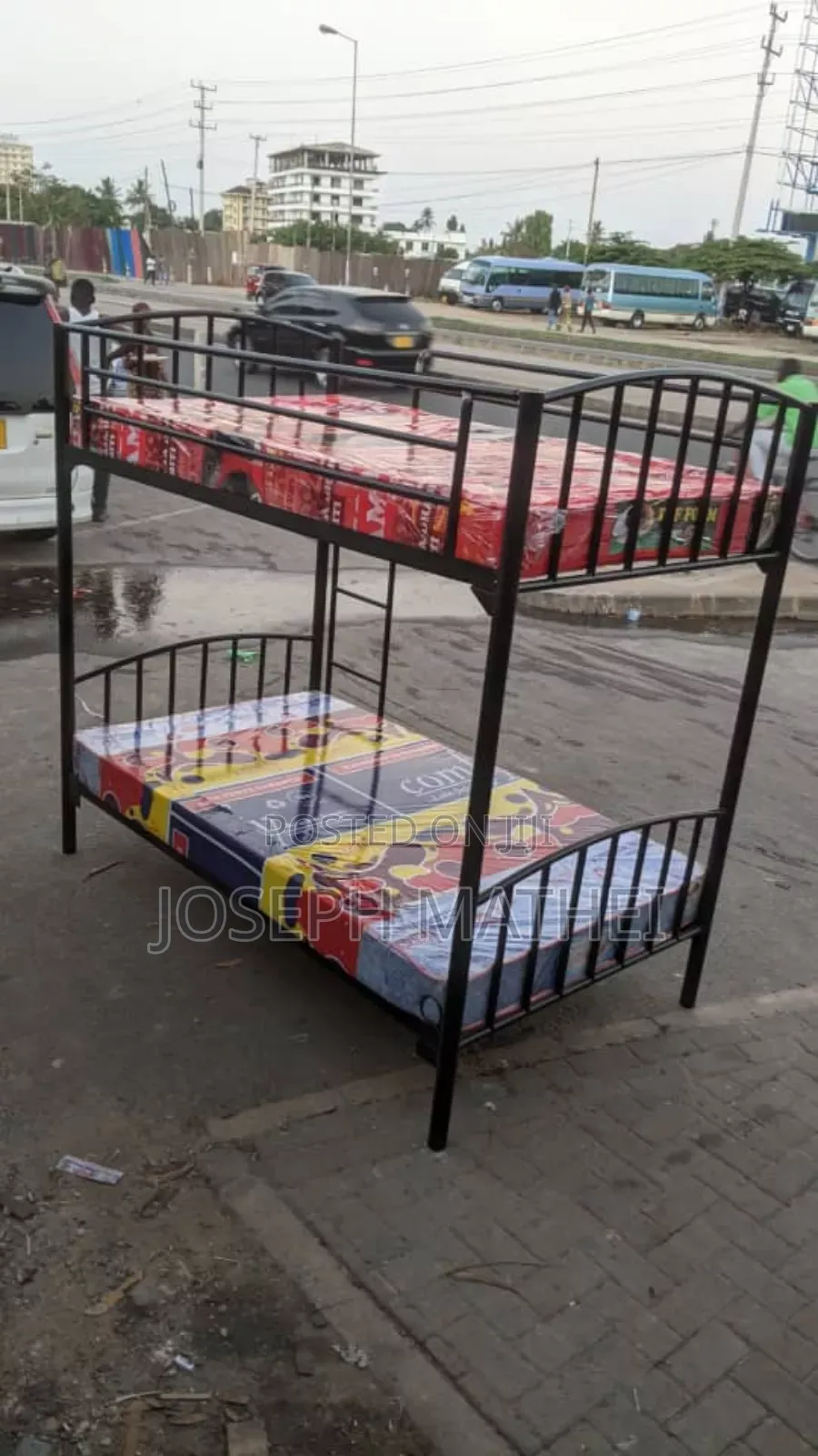 Bunk Bed 3.5x6 Up and Down Full and Mattress